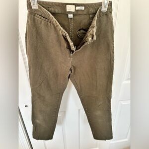 WOMENS • PANTS • 4 • A NEW DAY